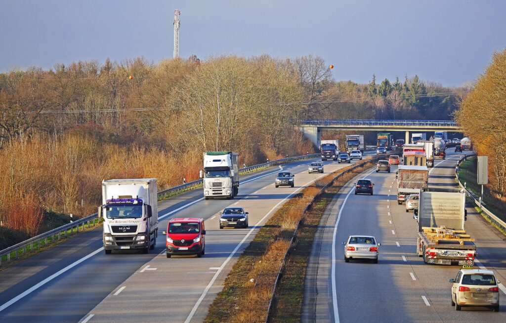 România ar putea inaugura aproape 250 de kilometri de autostradă în acest an