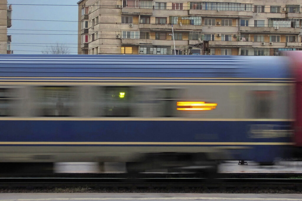 Trenurile electrice se apropie de Botoșani. Modernizarea căilor ferate va costa 10,9 milioane de lei
