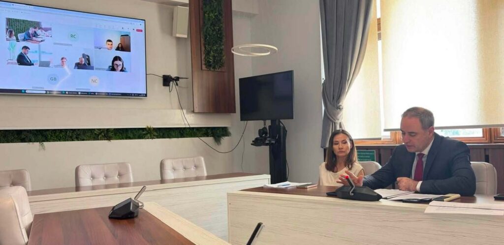 Ministrul Finanțelor, mesaj după întâlnirea cu Fitch: „Vom continua ajustarea deficitului într-un mod responsabil”
