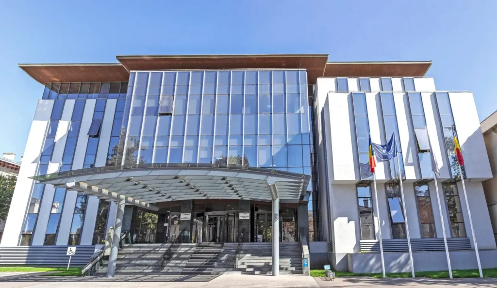 Primăria Galați publică lista restanțierilor. Peste 10.000 de persoane și firme au datorii