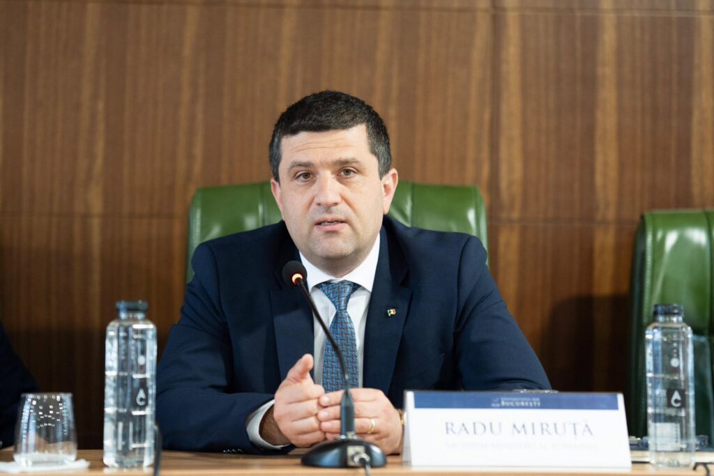 Control-surpriză la o instituție de stat. Radu Miruță spune că a găsit un atelier de ciocolată și un hotel: „E o cofetărie”