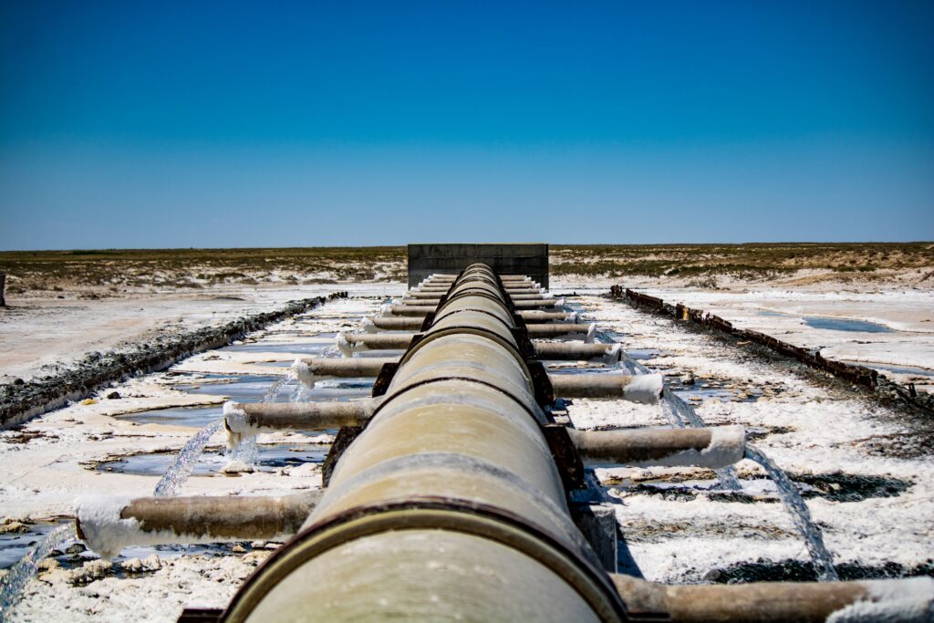 România riscă să rămână fără principala rută de aprovizionare cu petrol din Kazahstan. Expert: „Nu avem alternative serioase pentru transport”
