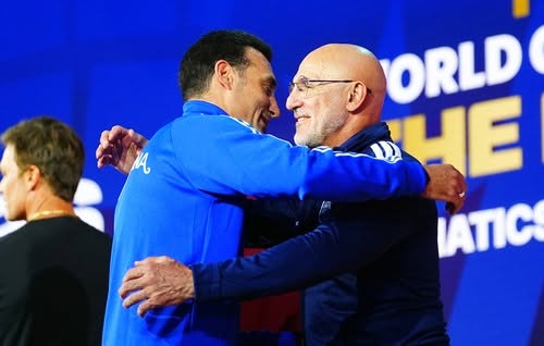 Scaloni și De La Fuente sunt buni prieteni. Sursă: Facebook