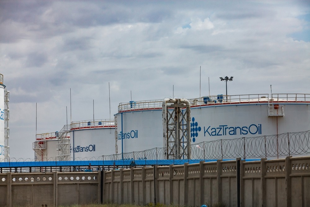 Kazahstan reia exporturile de petrol prin conducta CPC. Decizia poate reduce presiunea asupra prețurilor carburanților