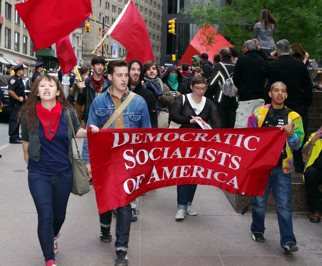 The Atlantic: cum câștigă teren socialiștii americani în politica SUA