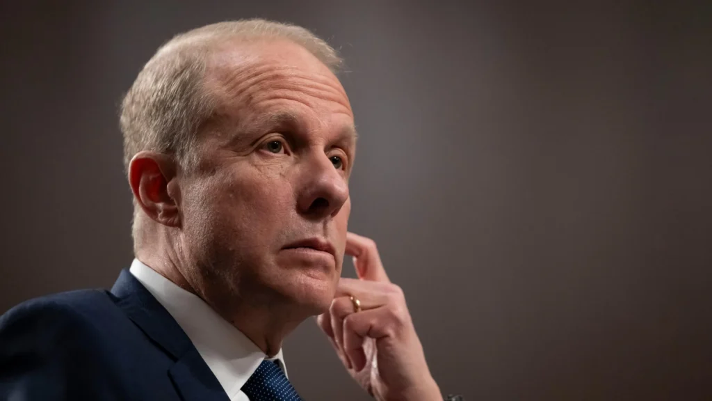 Revoluția lui Stephen Feinberg la Pentagon: Cum a transformat miliardarul de la Cerberus achizițiile militare ale Statelor Unite