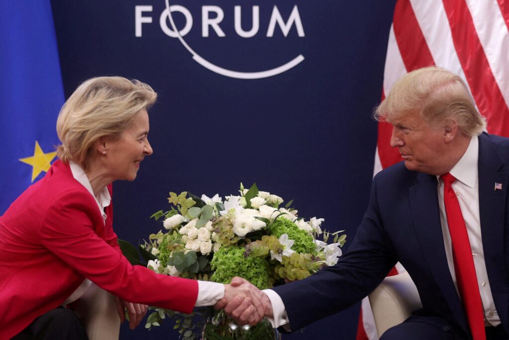 Axios: Donald Trump amenință Uniunea Europeană cu tarife vamale uriașe din cauza amenzilor aplicate giganților tehnologici
