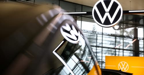 Declinul Volkswagen. Compania face reduceri drastice, concurența chineză rescrie regulile pieței
