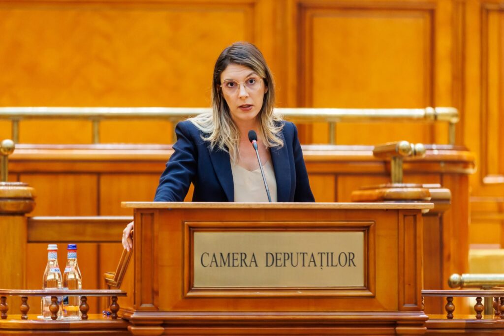 România ar putea pierde miliarde de euro din fonduri europene. Diana Buzoianu acuză PSD că pune în pericol strategia privind biodiversitatea