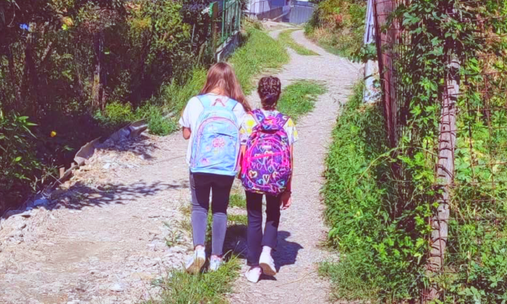 Elevii din România și cele două fețe ale vacanței școlare. Ștefania Verzea, SOS Satele Copiilor, explică cum lunile de vară pot crește riscul de abandon
