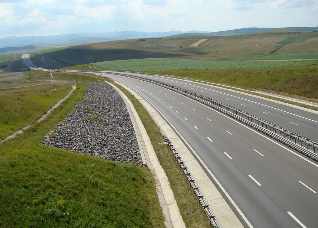 Un nou tronson de autostradă, deschis în Sălaj. România ajunge la 1.430 de kilometri de drum de mare viteză
