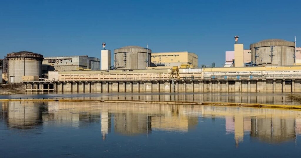 Criză energetică majoră în România. Ce se întâmplă după oprirea ambelor reactoare de la Cernavodă
