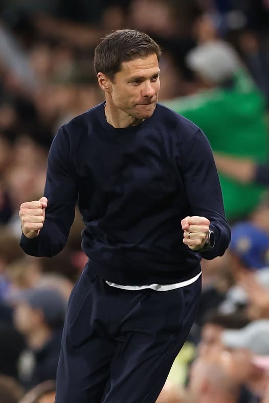 Xabi Alonso a debutat cu o victprie pe banca lui Chelsea. Sursă foto: Facebook