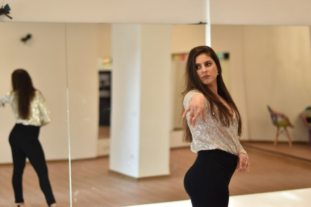 Cristina-Toma-instructor-dans