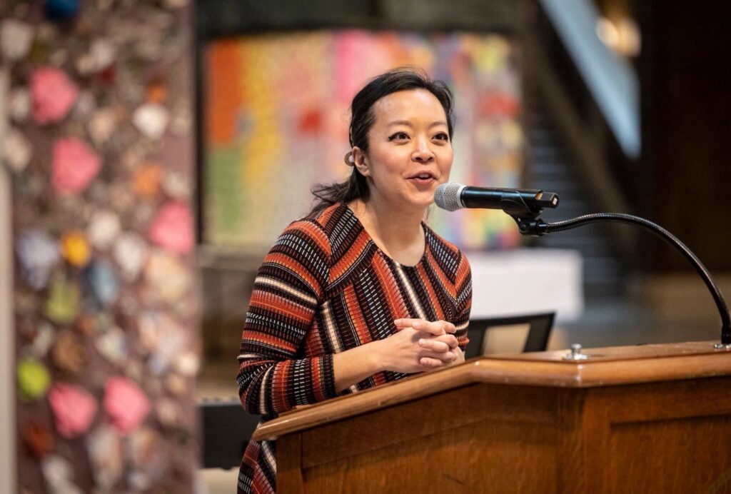 Politico: Lovitură pentru aripa socialistă a democraților din SUA. Francesca Hong pierde la limită cursa din Wisconsin