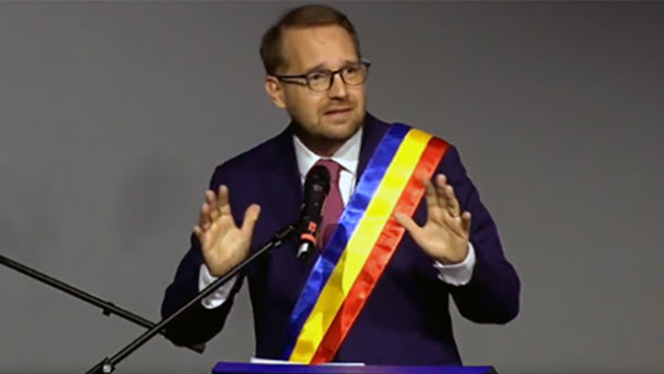 Fritz, Iohannis și filiera germană. Care este miza menținerii încă primarului Timișoarei la conducerea USR