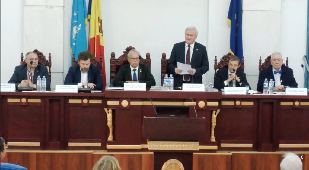 31 august, Ziua Limbii Române. De la lupta pentru alfabetul latin la provocarea Inteligenței Artificiale