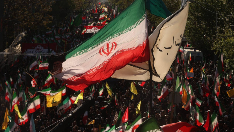 WSJ: Iranul se pregătește pentru un nou război, în ciuda negocierilor cu SUA