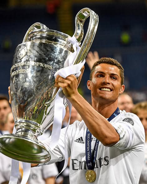 Cristiano Ronaldo a câștigat 5 trofee ale Ligii Campionilor. Sursă foto: Facebook