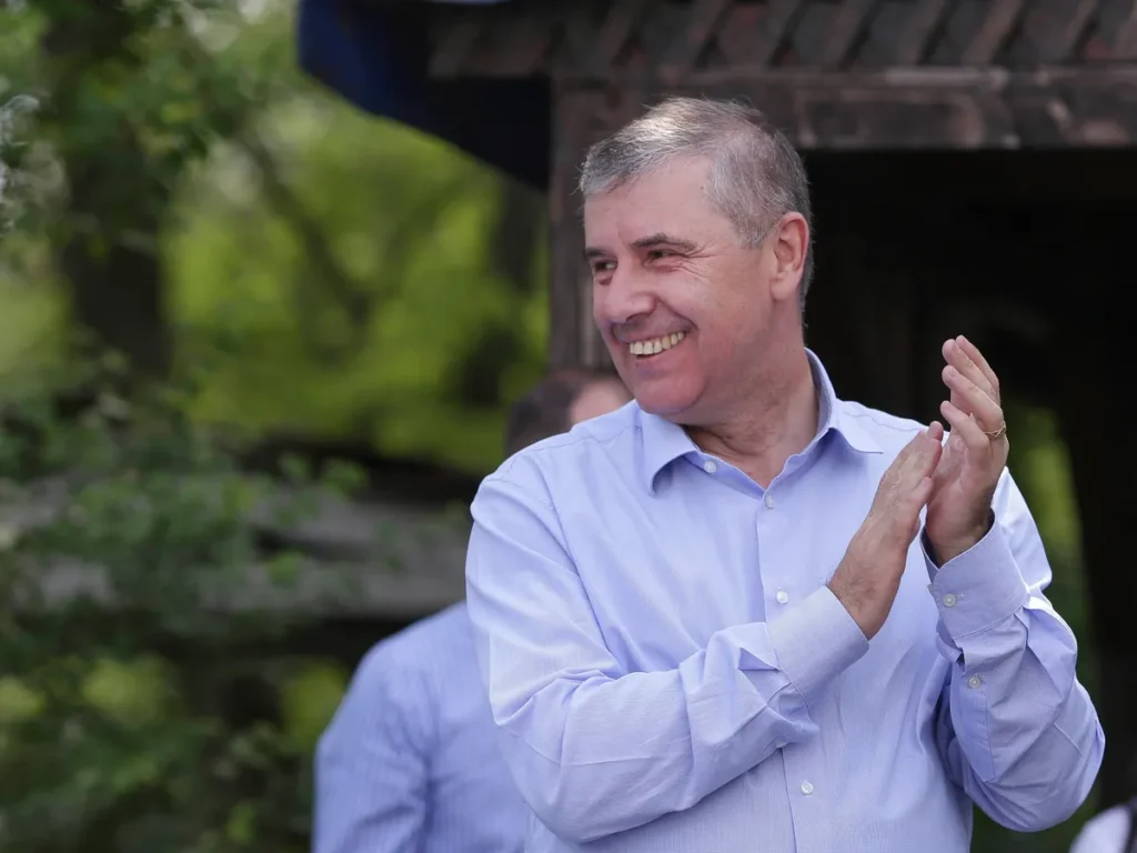 Investigație Recorder: Lucian Pahonțu, șeful SPP, a făcut parte din trupele de represiune ale lui Ceaușescu. Ce rol a avut la masacrul din 1989