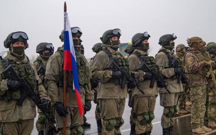 Zelenski susține că Ucraina a neutralizat peste 30.000 de militari ruși într-o lună. Dronele schimbă regulile războiului