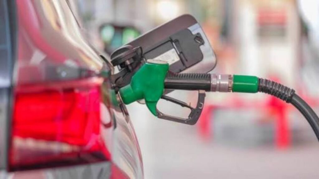 Motorina se ieftinește de la 16 august. Ministrul Finanțelor: „Reducem presiunea asupra populației și companiilor”