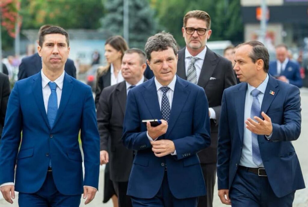 Planul AUR nu se oprește. Continuă strângerea de semnături pentru suspendarea președintelui Nicușor Dan