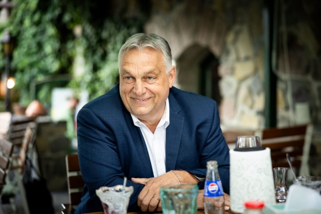Moștenirea lui Viktor Orbán, în centrul unei noi controverse. 26 de clădiri istorice din România au rămas fără un plan clar de restaurare