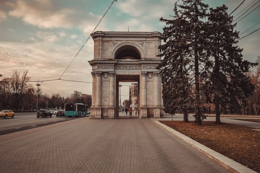 Republica Moldova împlinește 35 de ani de independență. Nicuşor Dan şi Volodimir Zelenski, invitaţi la Chişinău