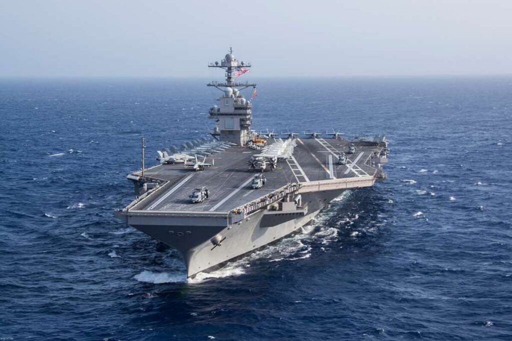 Trump vrea nave de război similare cu cele din al Doilea Război Mondial. Schimbarea Marinei Militare poate costa miliarde de dolari