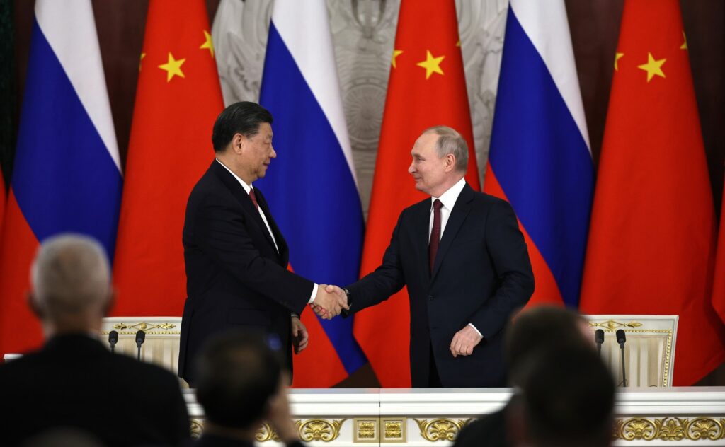 Putin și Xi s-au întâlnit la summitul de la Bișkek. Relațiile dintre Moscova și Beijing se consolidează