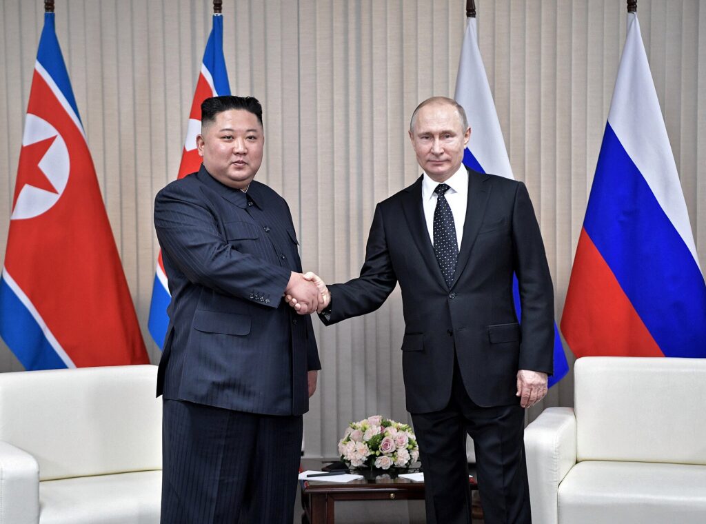 Rachetele nord-coreene ajută Rusia să pună sub presiune apărarea aeriană a Ucrainei. Avertismentul Atlantic Council