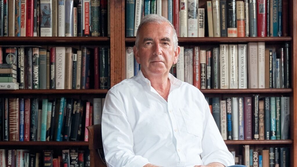 The Sunday Times: Radiografia puterii în viziunea scriitorului Robert Harris. De la Roma Antică la liderii politici moderni