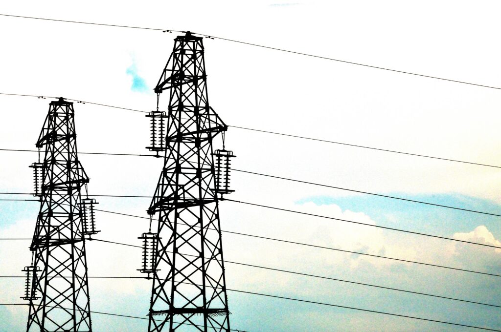 Căldura și seceta afectează producția de energie. Comisia Europeană urmărește situația din România