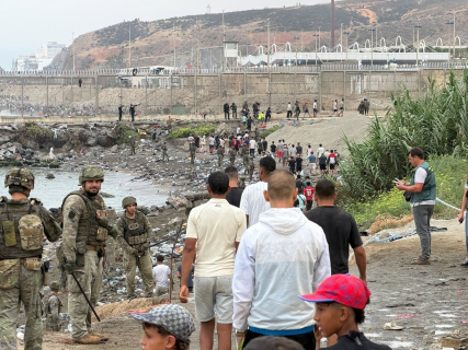Suspecți de jihadism, identificați printre migranții ajunși în Ceuta, conform presei spaniole. Ce spun sursele din anchetă
