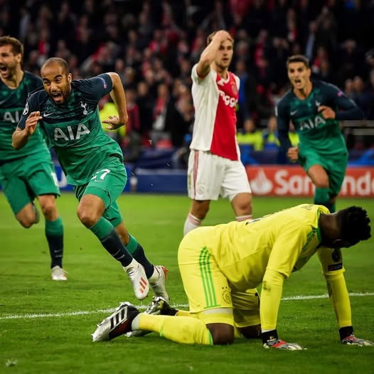Lucas Moura a întors scorul într-o singură repriză cu Ajax. Sursă: Facebook