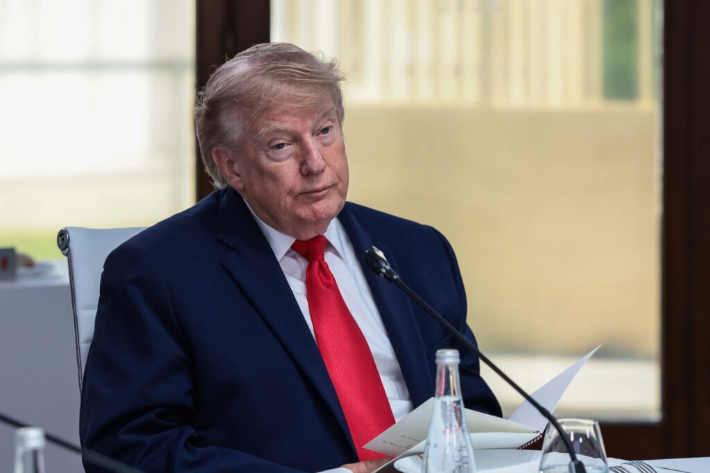 Trump și Pentagonul, înfrânți în disputa cu Anthropic. Bătălia pentru controlul AI-ului militar continuă