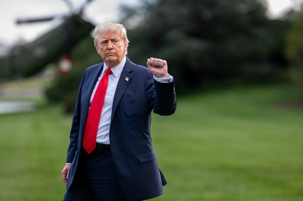 Trump amenință Iranul cu noi lovituri. Confruntările dintre Washington și Teheran se intensifică