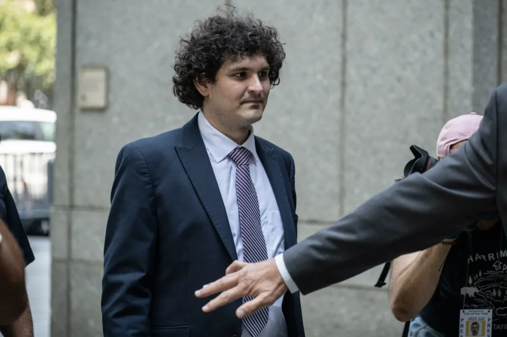 Cazul Sam Bankman-Fried, un avertisment pentru elita AI: discursul despre „sfârșitul lumii” s-ar putea întoarce împotriva companiilor în instanță