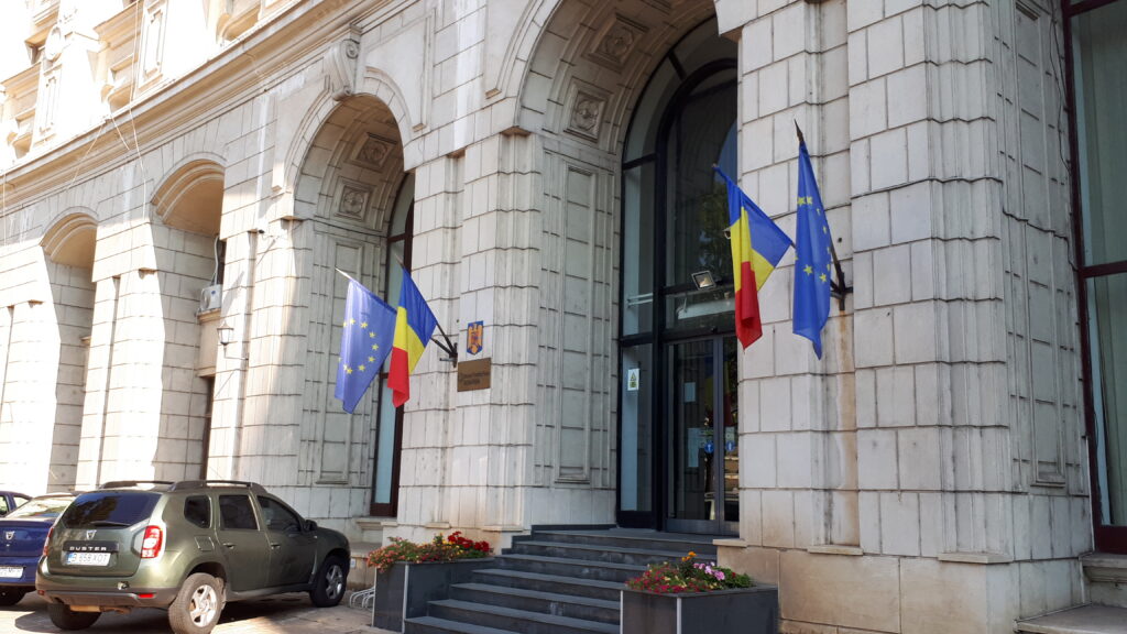 România încheie primele opt luni cu un deficit bugetar mai mic decât anul trecut