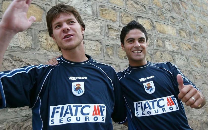 Arteta șI Xabi Alonso au început fotbalul la același club. Sursă foto: Facebook