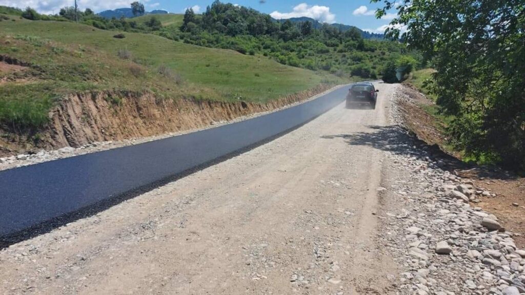 DJ 703G, drumul care poate deveni alternativă la Valea Oltului. Când ar urma să fie finalizate lucrările