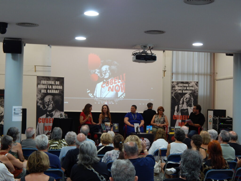 Festival de literatură noir pe coasta Mediteranei. De ce la Marea Neagră nu ne iese?
