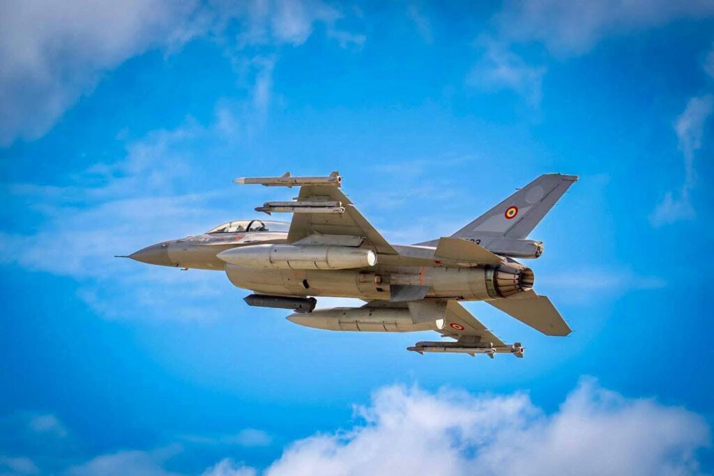 Alertă aeriană în Tulcea. Două avioane F-16 au decolat de urgență