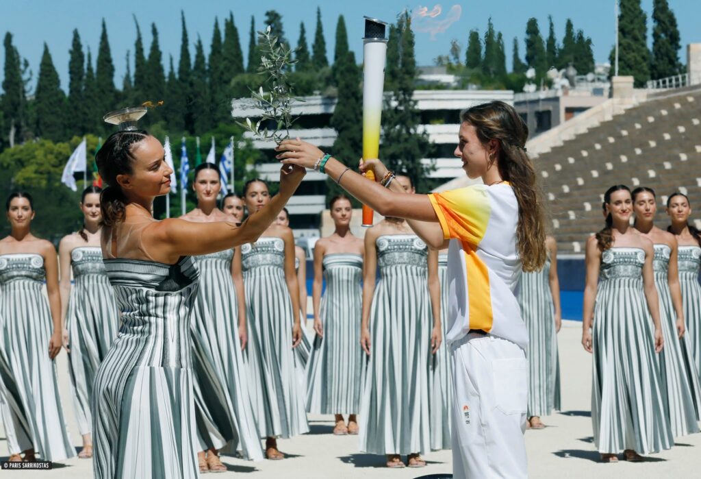 Eveniment istoric la Atena. Flacăra olimpică s-a aprins pentru prima competiție olimpică care va avea loc în Africa