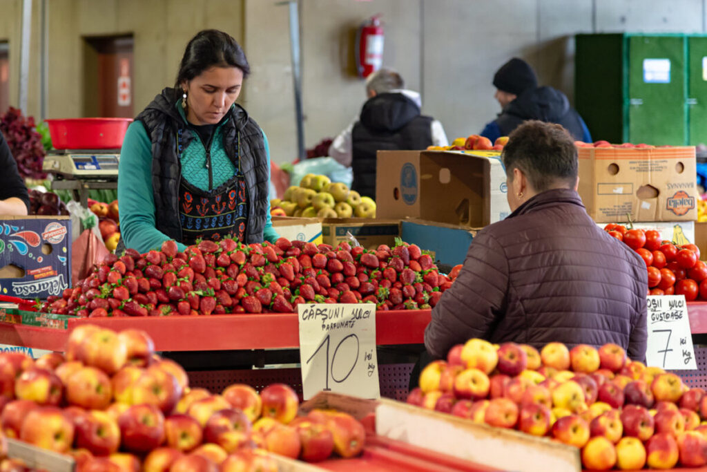 Merele românești ar putea să le ia fața celor din Polonia în următorul an. Care este avantajul poamelor produse în țara noastră