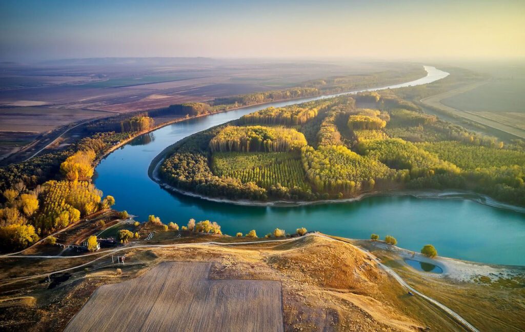 Peste 178 de hectare din Delta Dunării ar putea intra în circuitul agricol. Decizia luată la Tulcea