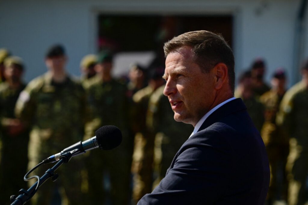 Scandal în Estonia. Ministrul Apărării demisionează după un contract controversat pentru muniția destinată Ucrainei