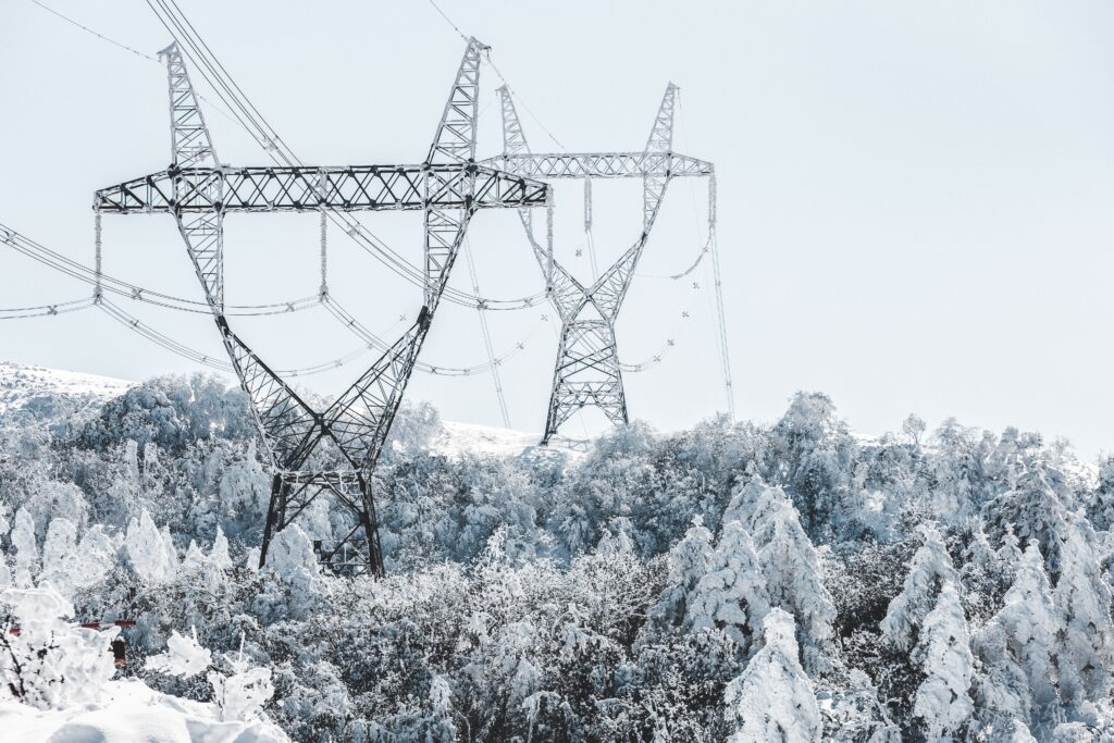 Europa intră în iarnă cu noi presiuni pe piața energiei. Gazele și electricitatea se scumpesc
