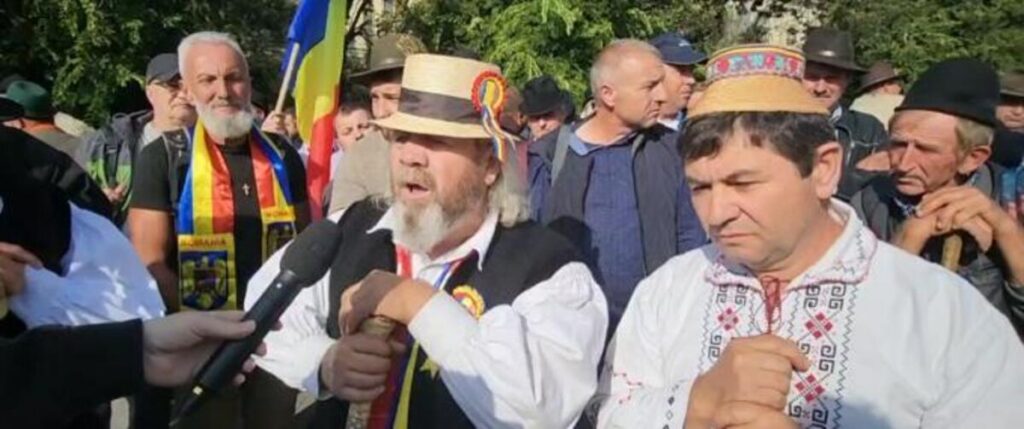 Mii de fermieri protestează în București: „Cu gânduri bune, nu cu gânduri rele”